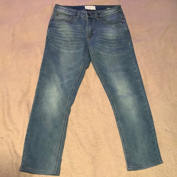 Other - Mens blue jeans size 29